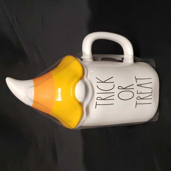 Rae Dunn "TRICK OR TREAT" Candy Corn Gnome Lidded Mug - Picture 1 of 5